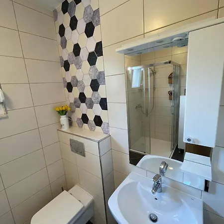 Duje Villa *